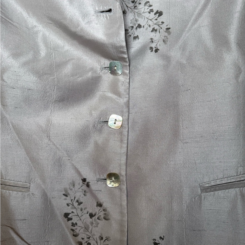 Bergamo By Ebi Gray Floral Silk Woman’s Blazer Jacket Size 12 Euc Collared View 2
